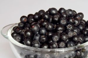 自家製 アロニア酒の作り方と保存方法 ジャム 果実酒